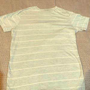 Men’s Mossimo shirt